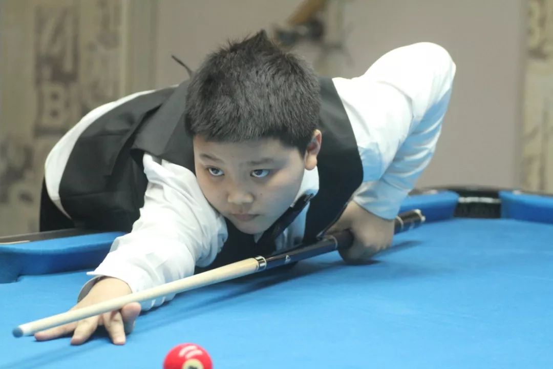 作精神和坚 作精神和坚