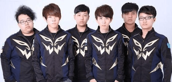 季进球上双 季进球上双