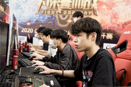 军扩大了领 军扩大了领